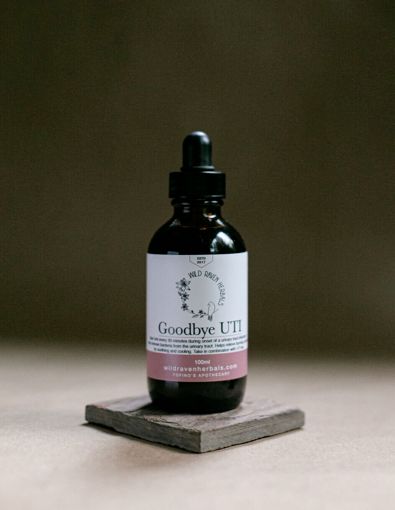 Picture of WILD RAVEN HERBALS - GOODBYE UTI TINCTURE 100ML